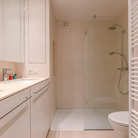 Apartamento Lovely And Spacious In The Center Of *